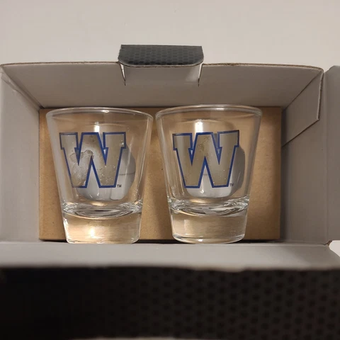 CFL Winnipeg Blue Bombers 2-Piece 1.5 oz Shot Glass Set by Hunter -new Cover