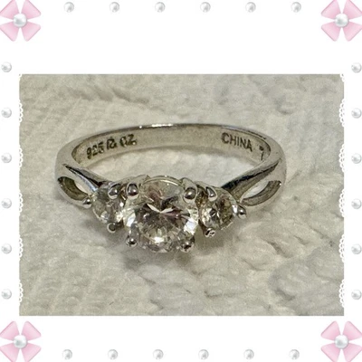 Ring - CZ 3 round cut "diamonds" (approx 1.5 carats) 925 silver. Size 6.75 - 7 - Image 1 of 4