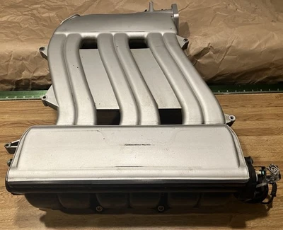 Coletor de admissão superior 99-01 VW Golf GTI Jetta MK4 2.8L 12v VR6 AFP 021133203A - Imagem 1 de 4