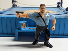 1991 HASBRO TITAN BIG BOSS MAN WWF WRESTLING ACTION FIGURE WITH NIGHT STICK