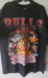 VTG Chicago Bulls Looney Toons Double Sided Black T Shirt Taz,Bugs SzXL AOP - Picture 1 of 4