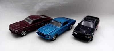 Johnny Lightning Ford Mustang 1968 1995 Lote de 3 piezas o restaurar fundido a presión Foto 1 de 4