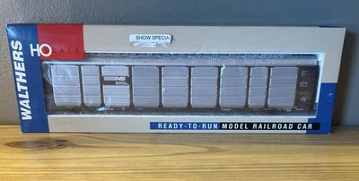 HO WALTHERS 932-4858 GOLD LINE 89' TRI-LEVEL AUTO CARRIER NORFOLK SOUTHERN NS - Image 1 of 3