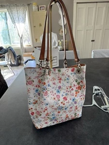 MAURIZIO TAIUTU Floral Leather Tote Shoulder Bag Purse Spring Flowers - Picture 1 of 12