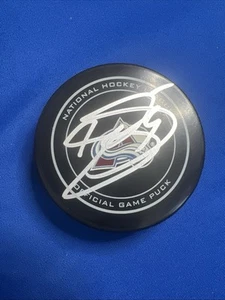 JOE SAKIC HAND SIGNED COLORADO AVALANCHE NHL OFFICIAL PUCK Beckett COA - Picture 1 of 3