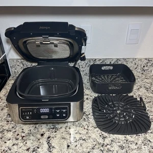 Ninja Foodi 6 Quart Indoor Grill & Luft Friteuse AG302 Backen und Braten - SAUBER und FUNKTIONIERT - Bild 1 von 7