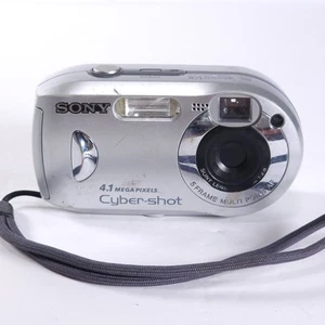 Sony Cybershot DSC-P41 Smart Zoom 4.1MP Movie VX Digitalkamera - getestet funktioniert - Bild 1 von 9