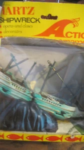 NOS Hartz Shipwreck Action Aquarium Ornament Decoration In Box - Picture 1 of 5