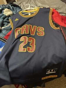 Cleveland Cavaliers Lebron James #23 Throwback Jersey Mens LARGE Print CAVS - Picture 1 of 2
