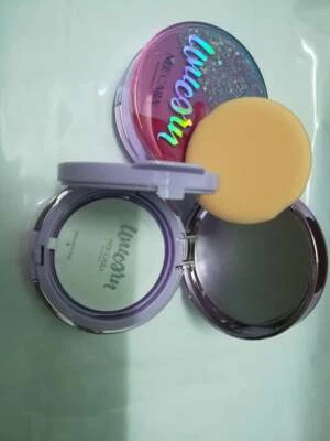 JUEGO DE BASE COJÍN UNICORNIO NEE CARA 13g + 2 esmaltes de uñas Foto 1 de 4