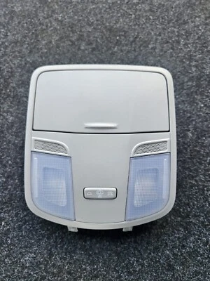 2016 - 2018 Hyundai Elantra Roof Console Lamp 92800-F2000 Foto 1 de 4