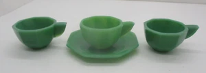 Vintage Akro Agate Green Jadeite Miniature 3 Tea Cups 1 Saucer - Picture 1 of 8