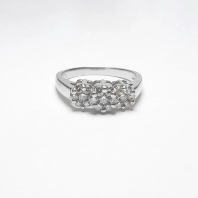 Anillo Estate Oro Blanco 14K 19 Redondo Corte Brillante Diamante Racimo 0.50 Cts Foto 1 de 4