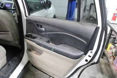 2019 Honda Pilot Rear Right Door Panel Trim Tan Used OEM 385583 4DR SUV Foto 1 de 4