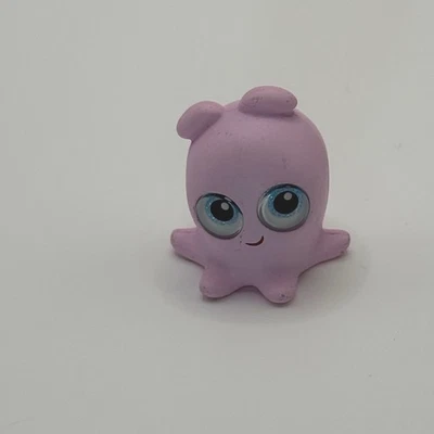 Disney Doorables Pixar Finding Nemo Pearl Octopus Mini Figurine - Image 1 of 3