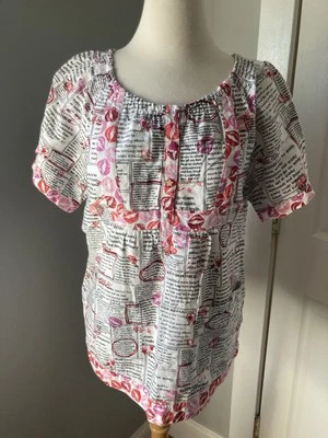 L Koi Pink White Newsprint Pocket scrub 100% Cotton Scoop top Nurse Uniform - Image 1 of 4