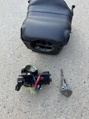 11-16 HYUNDAI ELANTRA INTERRUPTOR DE ENCENDIDO CERRADURA DE PUERTA CILINDRO, CUBIERTA Y CUBIERTA OEM Foto 1 de 2