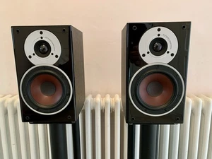 Dali Zensor 1 Hi-Fi Stereo Bookshelf Speakers in Black Pristine Condition - Picture 1 of 16