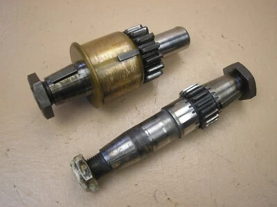 Rodamiento de ejes de piñón de distribución de transmisión de tractor Gravely L8 LI L 6,6 HP 12580P1 12581P1 Foto 1 de 3