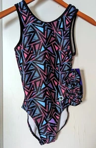 NWT Plum Practicewear Gymnastics Leotard Geometric Plus Scrunchie Size AXS - Picture 1 of 6
