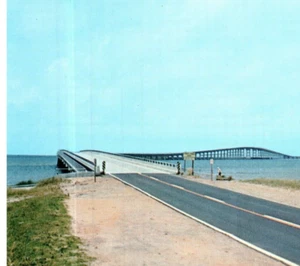Vintage Postcard Outer Banks N.C. Herbert Bonner Bridge Landscape Water-Bri-137 - Picture 1 of 3