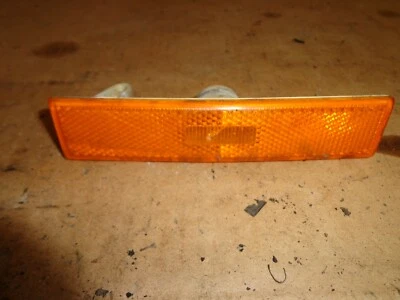 Luz de estacionamiento delantera ámbar para pasajero Toyota Supra MK3 1986,5-92 Foto 1 de 4