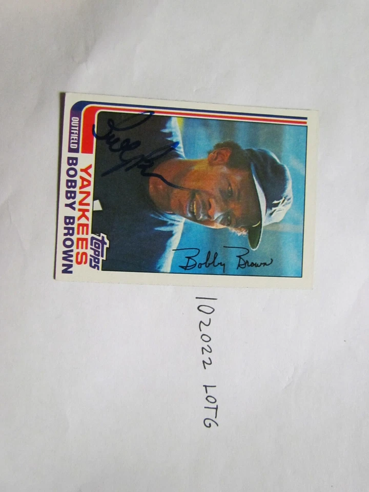 1982 Topps Bobby Brown signed baseball card - Image 1 of 2