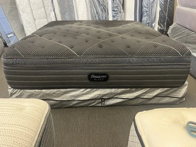 BEAUTYREST BLACK K-Class Plush PILLOW-TOP King MATTRESS $5,299 Free Shipping - Image 1 of 4