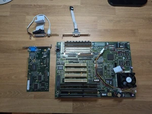 Scheda madre AIR 54TPI SCSI Socket 7 + Pentium P54C + Matrox Mystique - Afbeelding 1 van 4