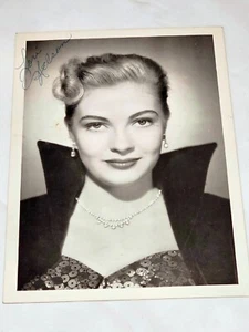 Autographed LORI NELSON Photo SIGNED Black White 5 x 7 In Excellent Vintage - Picture 1 of 3