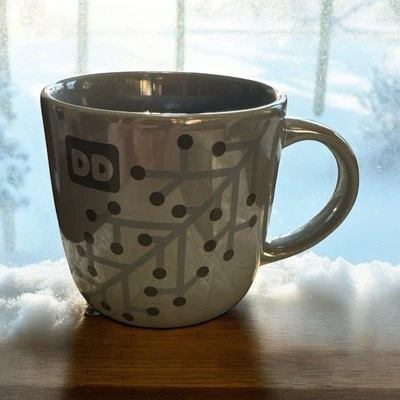 2014 Dunkin’ Donuts Pearlescent Luster Winter Snowflake Coffee Mug - Image 1 of 4