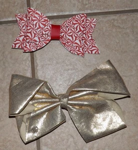 Girls Church School or Play Christmas Holiday Gold & Red Print Hair Bow 2 Pc Lot - Picture 1 of 1