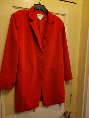 Blazer rojo Bloomingdales Foto 1 de 3