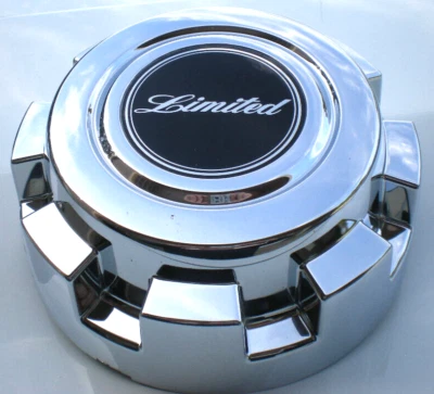 2003 - 2005 Ford Excursion Limited Chrome OEM Center Cap P/N 3C34-1A096-AA - Image 1 of 4