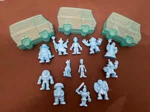 Scooby-Doo Tiny Mights Minifigur komplett blau KOMPLETTSET M.U.S.C.L.E. - Bild 1 von 2