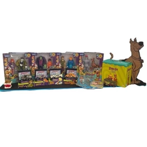 Scooby-Doo 50th Lot - Figuren, Die-Cast Autos, Box Set + Hanna-Barbera Shaker - Bild 1 von 12