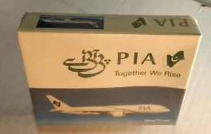 Modelo PIA Boeing B777-24 ER - Escala 1:600-NUEVO (Sellado) - Caja S&H con seguimiento - Imagen 1 de 12