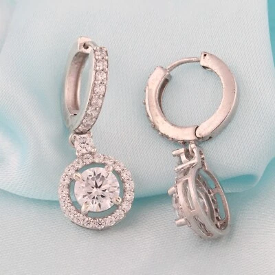 Aretes colgantes con halo de circonitas cúbicas de corte redondo de 8,25 quilates para mujer en plata 925 Foto 1 de 4