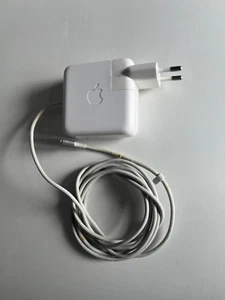 Genuine Apple 45W MagSafe 2 Power Adapter charger for 11" -13" MacBook Air A1436 - Picture 1 of 4