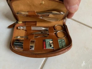 Vintage English 13 pc Gillette Men's Shaving & Grooming Travel Kit - Picture 1 of 12