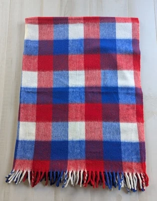 Cobertor de lã vintage Faribo fluff tear vermelho branco azul xadrez aprox 51x67 lance  - Imagem 1 de 4