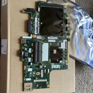 Carte mère Lenovo ThinkPad P70 01AV306  - Photo 1/5