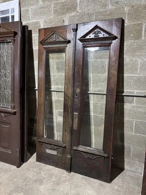 ~ PUERTAS FRANCESAS ANTIGUAS DE ROBLE TALLADO DOBLE ENTRADA ~ 48 X 83,75 ~ SALVAMENTO Foto 1 de 4