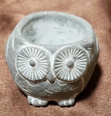 OWL PLANTER (OWL), Small, Resin, GRAY, White, 2.5" D x 2" - Image 1 of 3