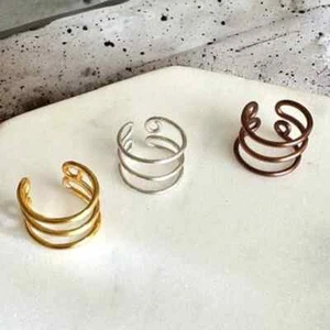 Puños para pendientes hipoalergénicos hechos a mano - plata, cobre, oro - ajustables - Imagen 1 de 4