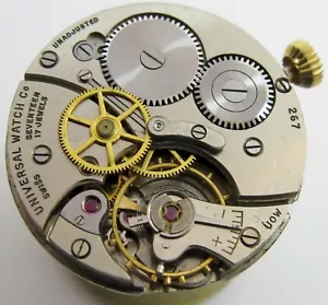 Universal Geneve 267 17 jewels Watch movement & dial for parts - Picture 1 of 5