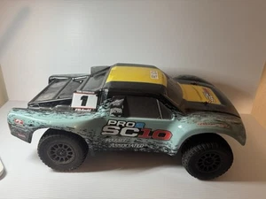 Team Associated Pro2 SC10 2WD - Picture 1 of 4