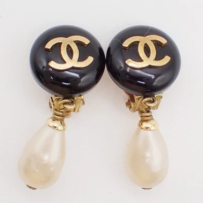 CHANEL Imitation Pearl Drop Earrings 94A Clip-On Black White GHW Vintage 77RF629 - Image 1 of 4
