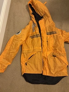 Rare Church Of Scientology VOLUNTEER MINISTER Yellow Jacket Raincoat Sz XL - Picture 1 of 3