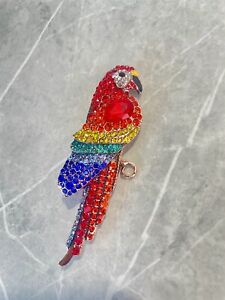 Parrot Exotic animal brooch new sealed gift pin bird brooches Badge Pin